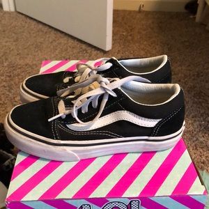 Girls Black and White Vans size 1